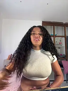 JasmineRose7 Adlı Modelin Canlı Sohbet Odası