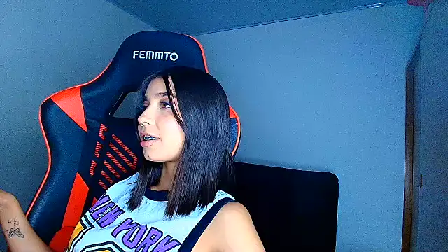دردشة Rousse_violett الجنسية المباشرة