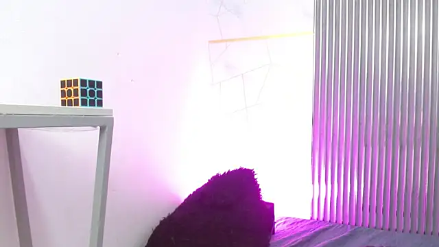 gabriela_cortez élő chatszobája