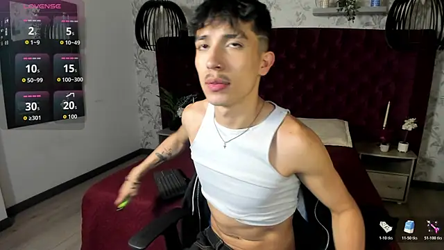 tim__fox Show in webcam