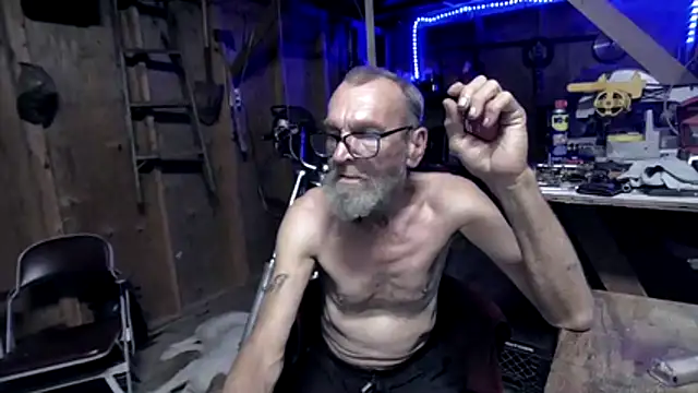 Aldick68 Show in webcam
