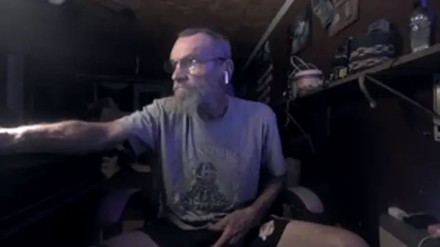 Aldick68 Show in webcam