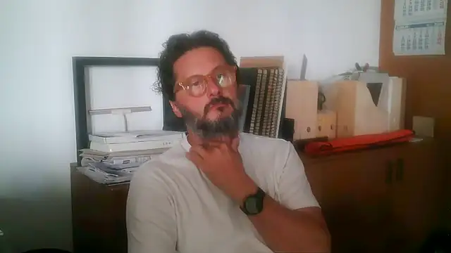 Cellino4 Show in webcam