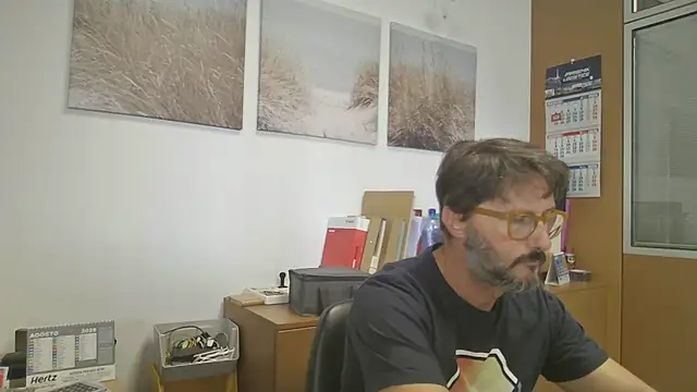 Cellino4 Chat XXX live