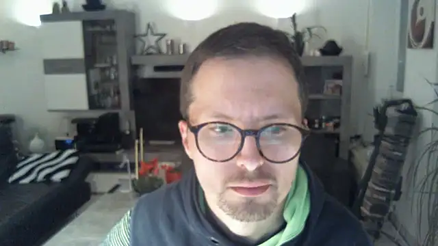 Webkamerová show Lovecutey
