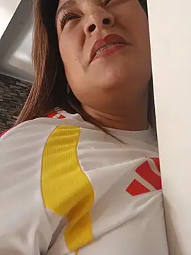 Chat +18 de Elise-Leyton ao vivo