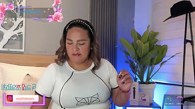 Czat XXX na żywo – Elise-Leyton