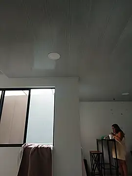 Živý XXX chat Elise-Leyton