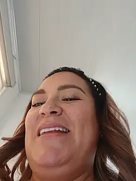 Chat XXX en directo de Elise-Leyton