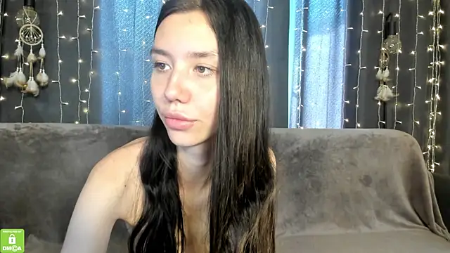 Amelia_skyy: απευθείας συνομιλία ΧΧΧ