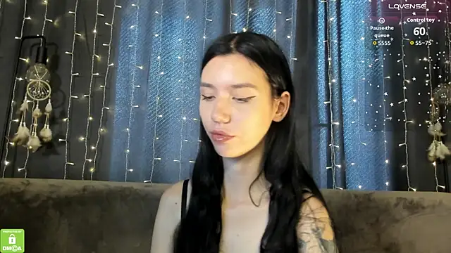 Amelia_skyy Adlı Modelin Canlı XXX Sohbeti