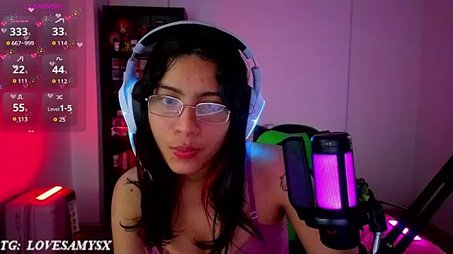 Lovelyamyy – Live XXX-chat