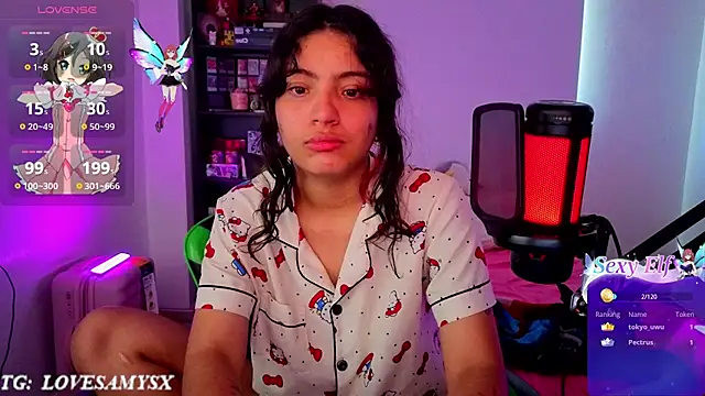 Chat +18 de Lovelyamyy ao vivo