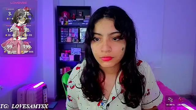 Chat XXX en directo de Lovelyamyy