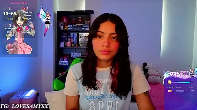 Chat XXX en directo de Lovelyamyy