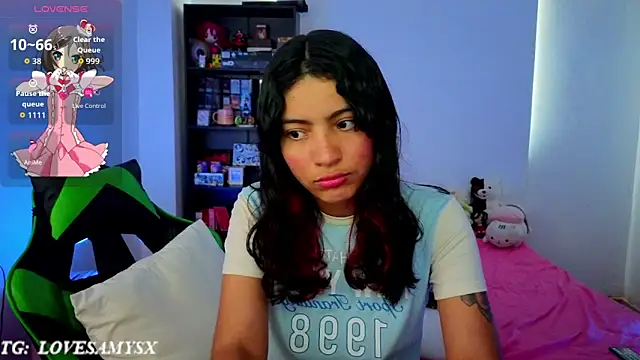 Lovelyamyy's Live XXX Chat