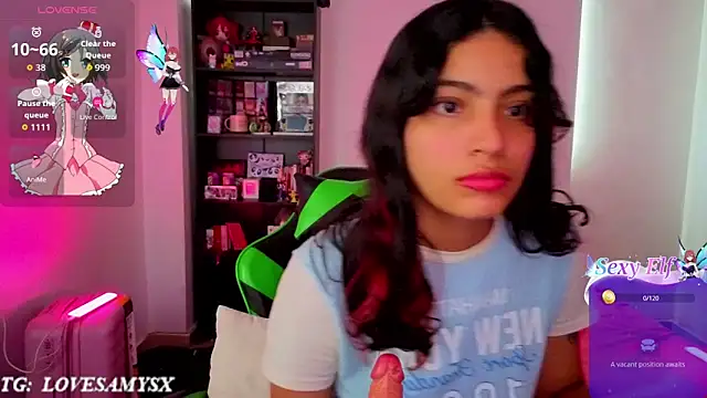 Chat XXX en directo de Lovelyamyy