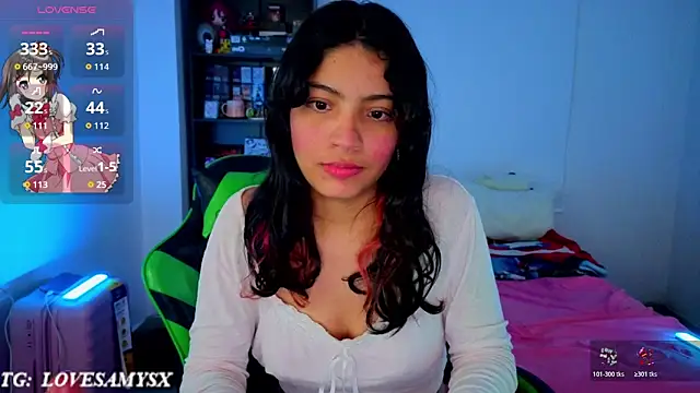 Chat +18 de Lovelyamyy ao vivo