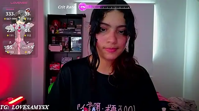 Chat +18 de Lovelyamyy ao vivo