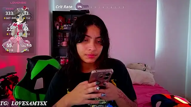 Chat XXX en directo de Lovelyamyy