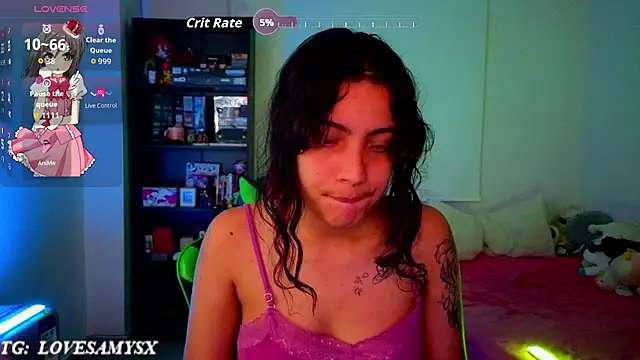 Chat XXX en directo de Lovelyamyy