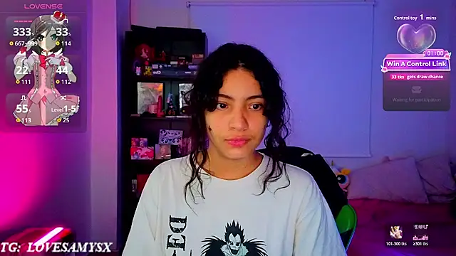 Lovelyamyy's Live XXX Chat