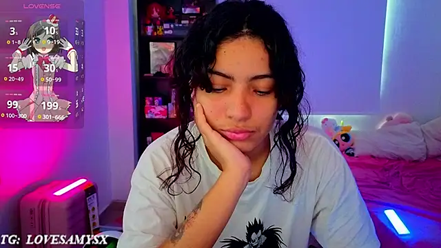 Lovelyamyy's Live XXX Chat