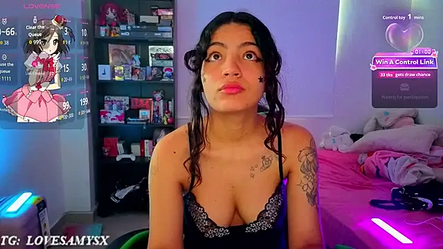 Lovelyamyy's Live XXX Chat