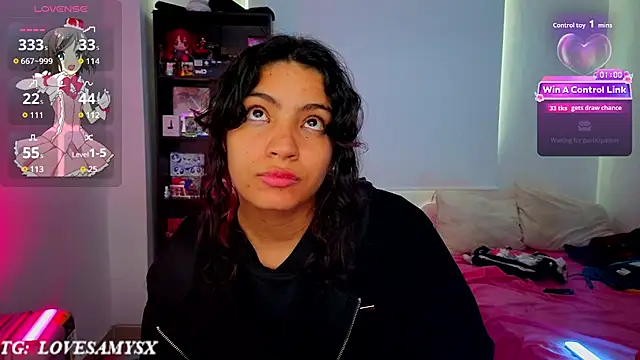 Lovelyamyy Chat XXX in diretta