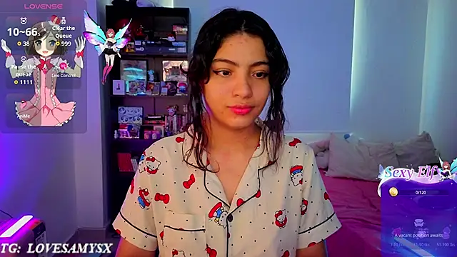 צ'אט XXX בשידור חי של Lovelyamyy