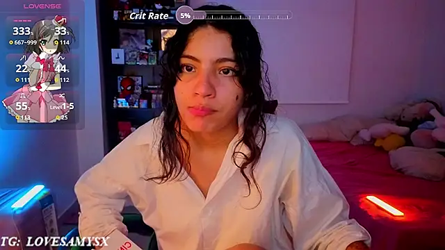 Chat XXX en directo de Lovelyamyy