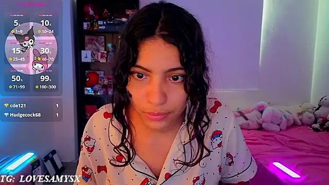Chat XXX en directo de Lovelyamyy