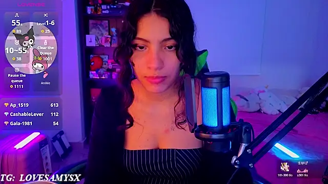 Chatroom XXX en direct de Lovelyamyy