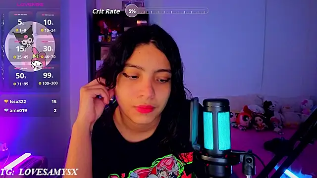 Chat XXX en directo de Lovelyamyy