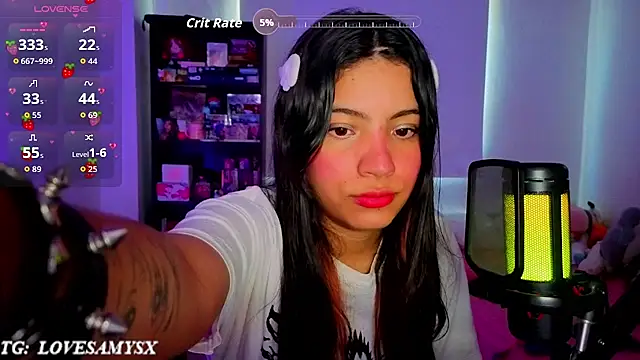 Show de Lovelyamyy na webcam