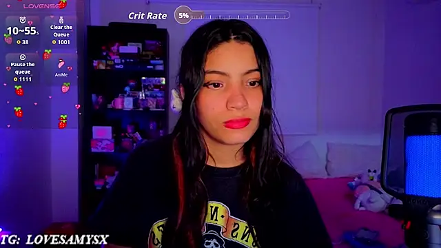 Lovelyamyy – Live XXX-chat