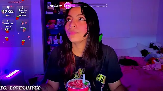 Lovelyamyy Show Webcam