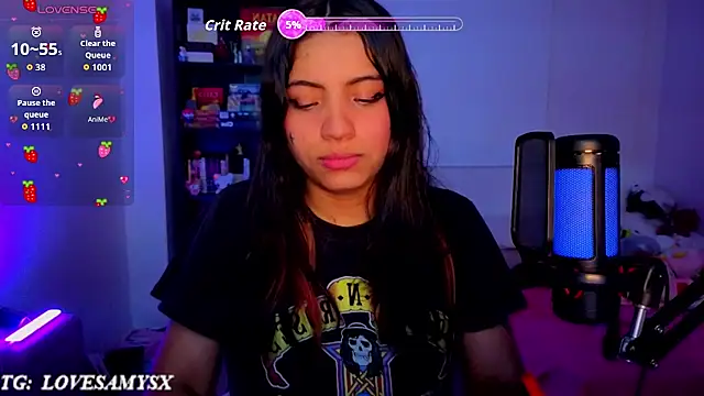 Lovelyamyy Adlı Modelin Web Kamerası Şovu