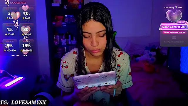 Lovelyamyy Adlı Modelin Web Kamerası Şovu