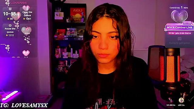 XXX chat uživo modela Lovelyamyy