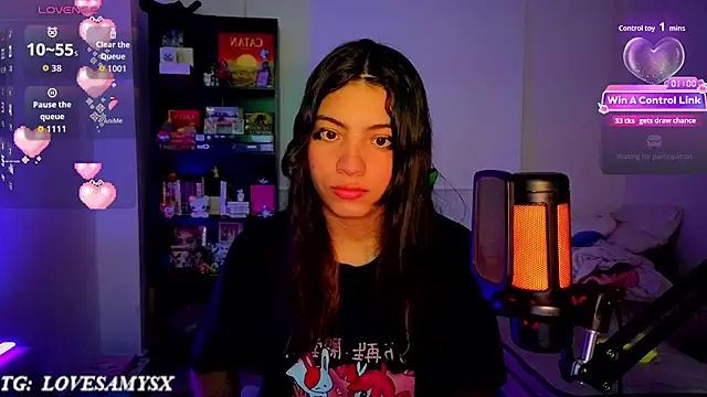 Lovelyamyy's Live XXX Chat