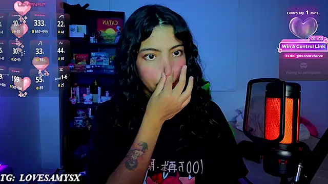Lovelyamyy Pertunjukan Webcam