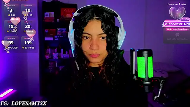 Lovelyamyy's Webcam Show