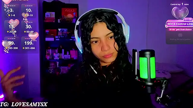 Lovelyamyy's Webcam Show