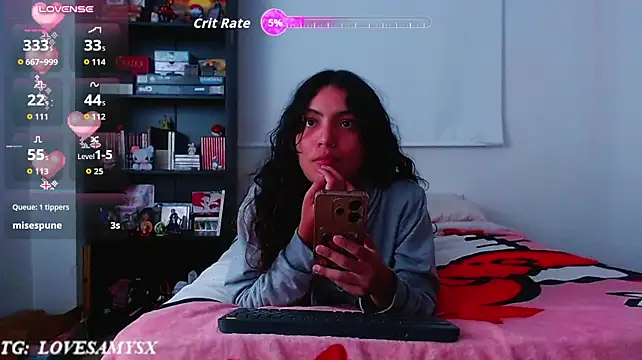 Lovelyamyy Show Webcam
