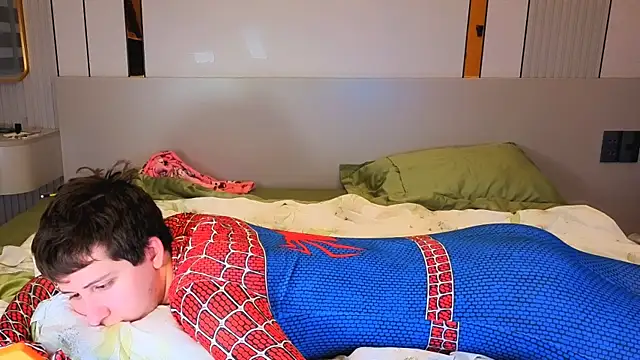 Timothy_Fox Show in webcam