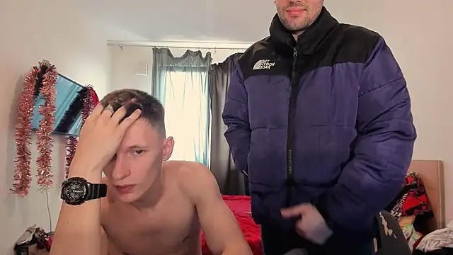 Pokazy przed kamerką – Kevin_Hornyyy