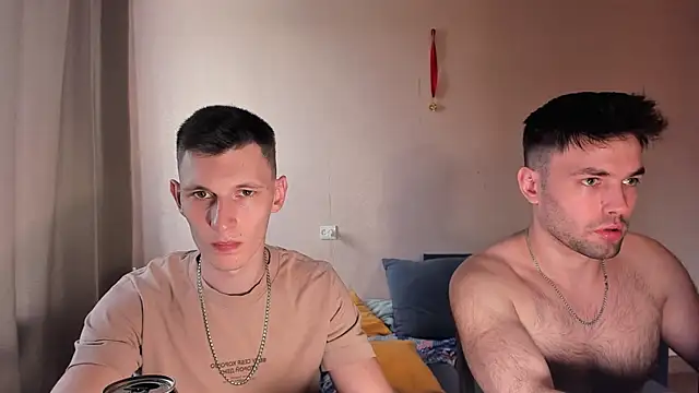 Kevin_Hornyyy webcam show
