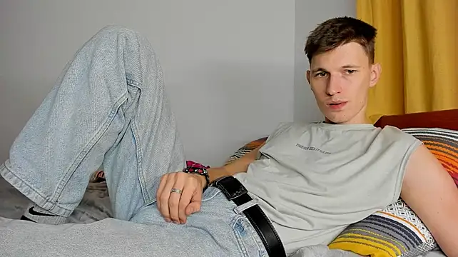 Kevin_Hornyyy's Webcam Show