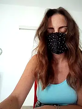 Akemi_rossi Adlı Modelin Web Kamerası Şovu